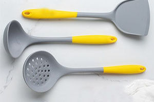 เครื่องพิมพ์ฉีดซิลิโคน LSR 2 สี 120 ตัน พร้อมโต๊ะหมุน